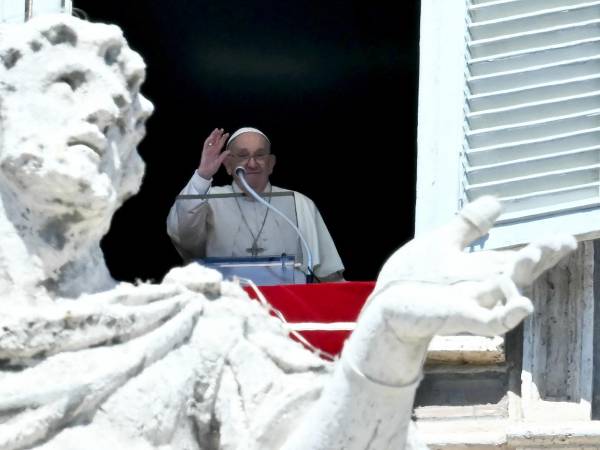 El Papa Francisco pide custodiar el Planeta en el Día de la Tierra.