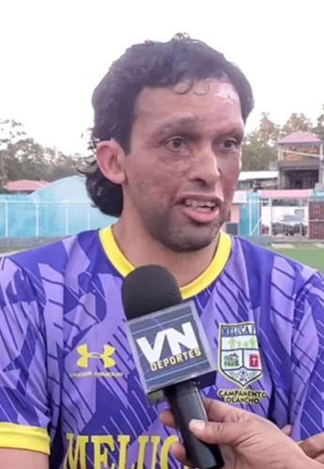 Esta vez, ha sorprendido al revelar que es jugador a tiempo completo en el equipo olanchano <b>Meluca Campamento</b> de la Liga de Ascenso.