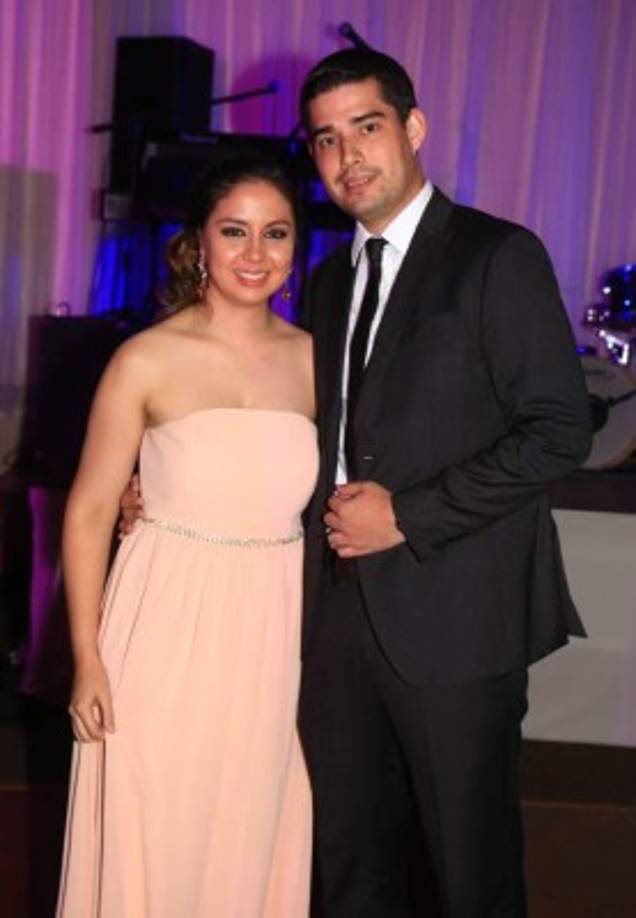 Alma Cardona y Héctor Medina.