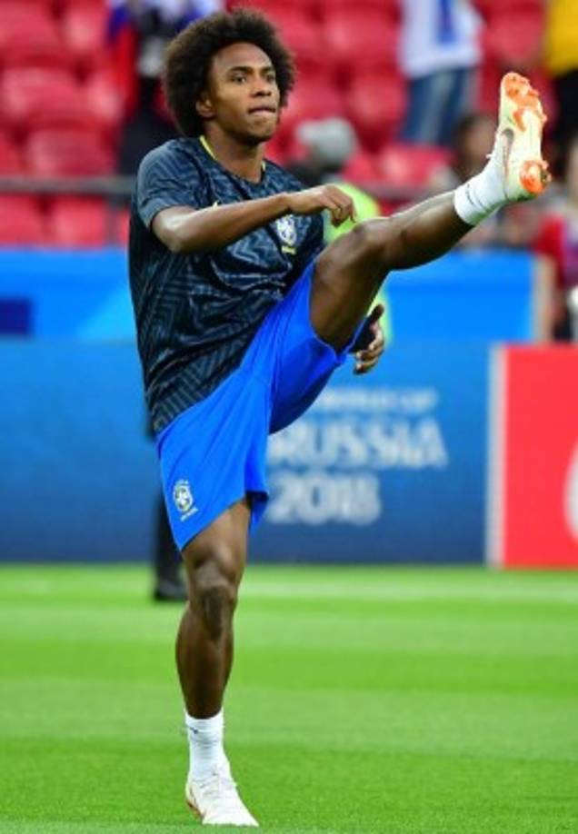 Willian Borges: Medios españoles e ingleses informan que el volante brasileño está ansioso por llegar al FC Barcelona. Fue lo más destacado de Brasil en el Mundial de Rusia.<br/>