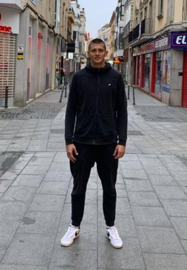 El portero fue claro y aseguró que nunca se ha plantado irse: “Quiero estar aquí. Mi familia quería irse a Europa, pero yo no. Yo no puedo. Tenemos que estar listos”, declaró. 