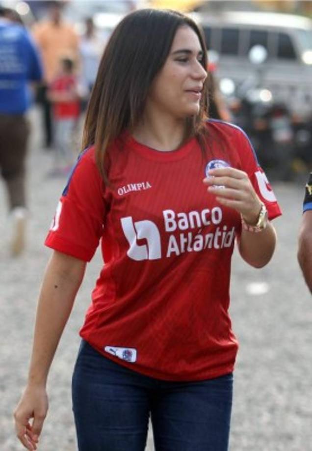 Olimpia contó con un hermoso apoyo.