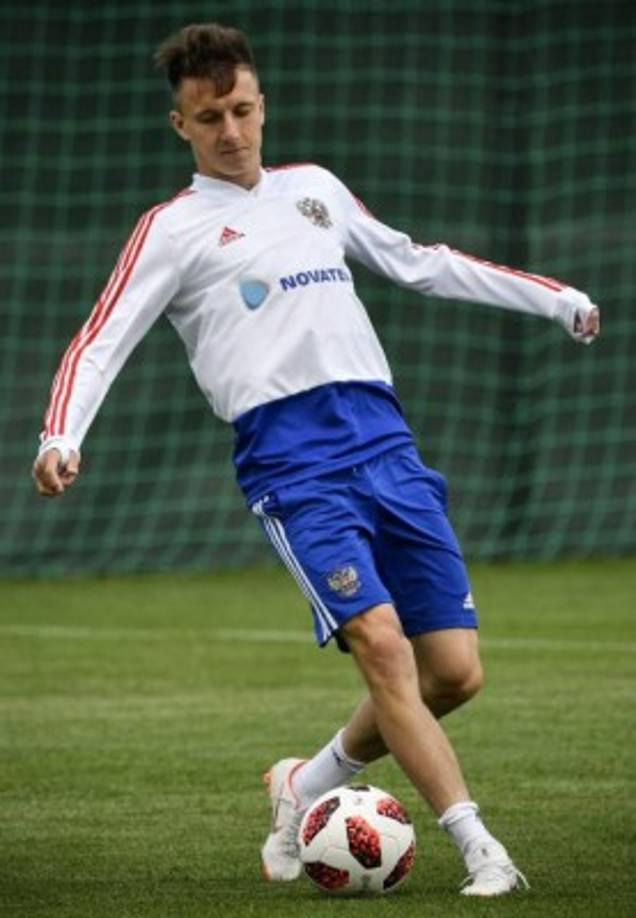 El mediocampista Aleksandr Golovin podría irse al Chelsea
