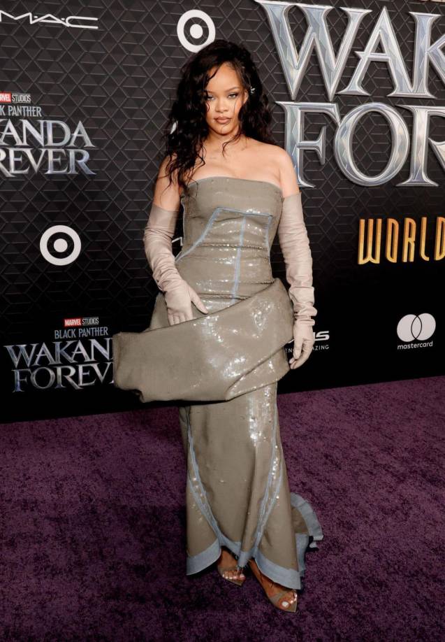 Tras años de especulaciones, en 2018 la propia Rihanna confirmó por primera vez que habría nuevo disco. Según se especuló, podría ser un trabajo doble integrado por un disco más pop y otro más experimental a partir de sus raíces caribeñas.