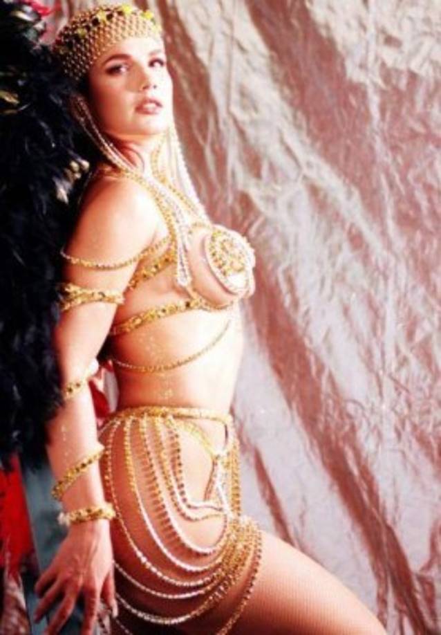 Para Niurka la actitud de González con ella era solo producto de la envidia, ya que ella era una bailarina nata e interpretaba mucho mejor su papel en 'Salomé'. <br/><br/>Pero esto es lo de menos si lo comparamos con las acusaciones de la polémica cubana contra González, que asegura que la actriz tenía aventuras con todos sus co-protagonistas.<br/>