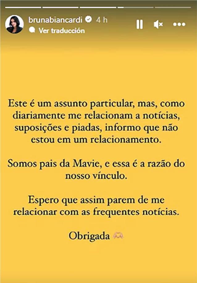 “Les informo que no tengo una relación. Somos los padres de Mavie, y esta es la razón de nuestro vínculo. Espero que así dejen de relacionarme con noticias frecuentes”, escribió en una breve historia de Instagram.