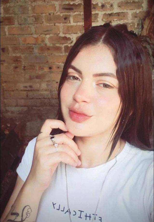 Según reveló la familia, la joven Sheyla Canizales era madre de dos niños, que ahora quedan huérfanos. 