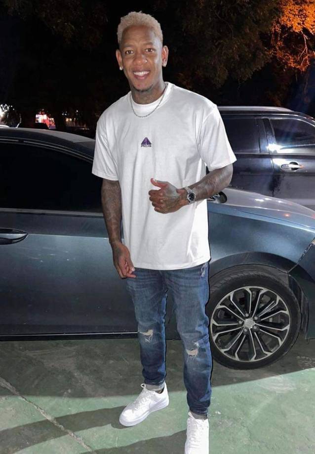 Romell Quioto se convertirá en el tercer hondureño que juegue en Irán después de Jerry Bengtson (Persépolis y Zob Ahan) y Eddie Hernández (Zob Ahan).