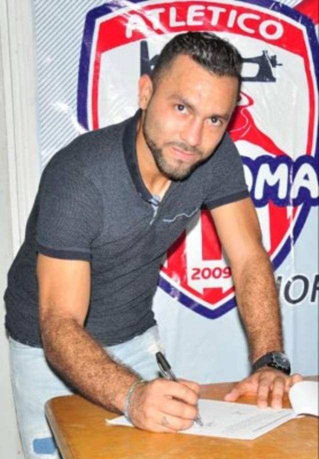 Óscar Durón: El talentoso mediocampista jugará con el Atlético Choloma . En primera estuvo en clubes como Marathón y Necaxa.