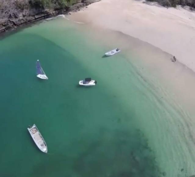 Playa Ejecutiva (Panamá) está en la posición ocho. Tiene agua clara con pocas olas y corales; ideal para caminar en el agua.