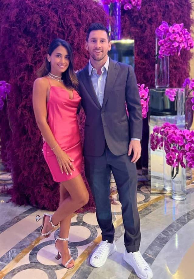 La suite en la que se ha alojado la pareja tiene 160 metros cuadrados y vistas panorámicas de toda la ciudad, incluyendo la Torre Eiffel.