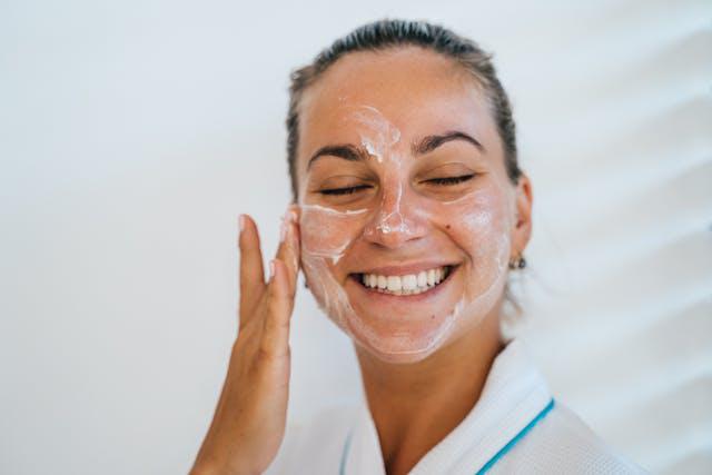 ¿El producto más viral en belleza? Las gotas autobronceadoras