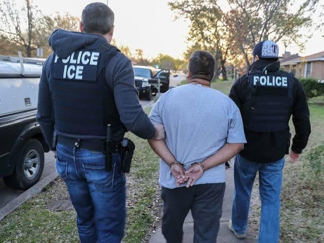 Jueza emite contundente orden contra ICE en favor de migrantes detenidos en California