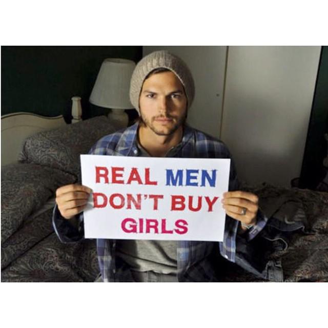 Ashton Kutcher pide proteger a menores del abuso sexual en línea