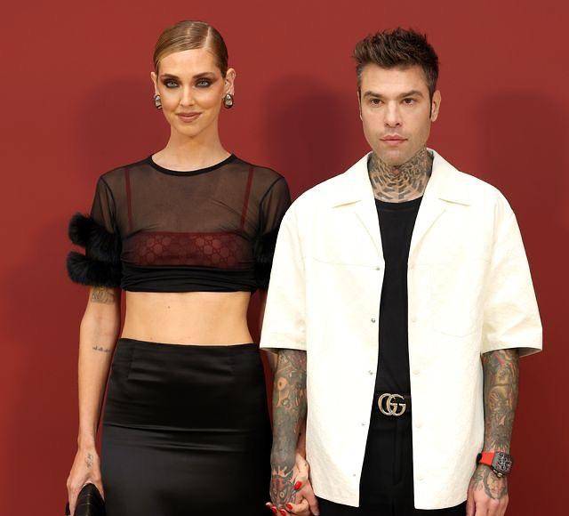 Ha sido la revista Vanity Fair, en su versión italiana, que tituló hoy, “Fedez se fue de casa¨. Se basan en la publicación realizada en el sitio web de noticias y medio de comunicación, Dagospia.