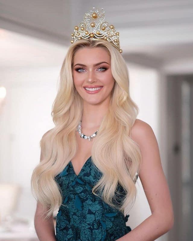 ¿Quién es Victoria Kjaer?, la hermosa Miss Universo que llega hoy a Honduras