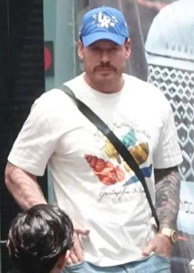 De atleta olímpico a fugitivo: el FBI lo busca y ofrecen millones por su captura