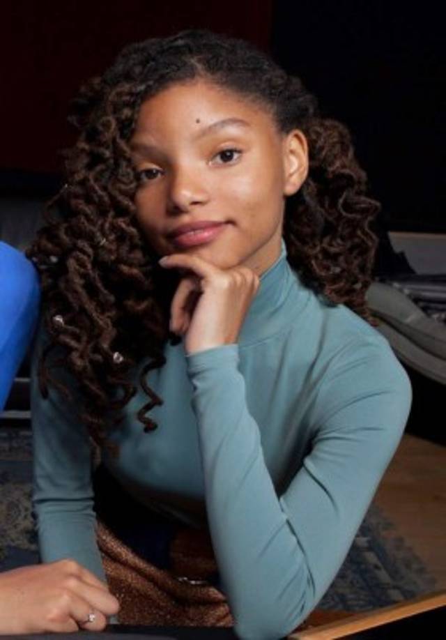 'Después de una amplia búsqueda, fue completamente claro que Halle posee la rara combinación de espíritu, corazón, juventud, inocencia y sustancia, además de una voz gloriosa, que son cualidades intrínsecas y necesarias para interpretar este rol icónico', dijo el director del filme Rob Marshall en un comunicado lanzado este miércoles 03 de julio.