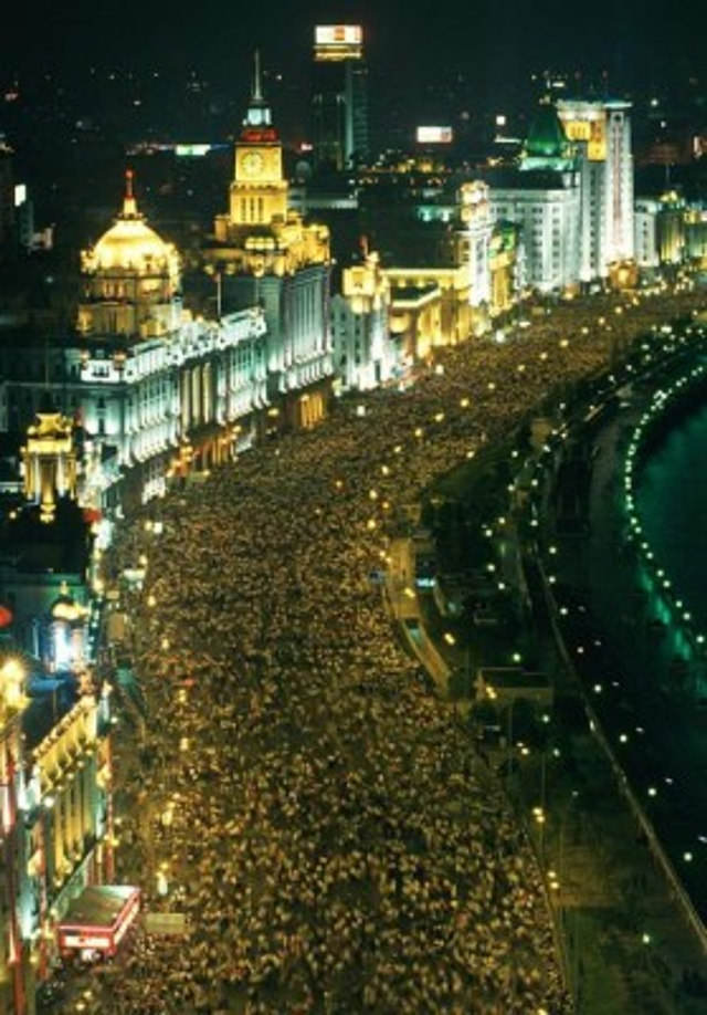 TOPSHOT - This handout picture released by the Mexican Interior Ministry on January 19, 2017 shows Joaquin Guzman Loera aka 'El Chapo' Guzman (C) escorted in Ciudad Juarez by the Mexican police as he is extradited to the United States. <br/>Mexican drug baron Joaquin 'El Chapo' Guzman, one of the world's most notorious criminals, was extradited to the United States on January 19, 2017 to face charges. - Pixelation of faces was done by the Mexican Interior Ministry / AFP PHOTO / INTERIOR MINISTRY OF MEXICO / HO / RESTRICTED TO EDITORIAL USE-MANDATORY CREDIT 'AFP PHOTO/INTERIOR MINISTRY OF MEXICO' NO MARKETING NO ADVERTISING CAMPAIGNS-DISTRIBUTED AS A SERVICE TO CLIENTS-XGTYHO/AFP/Getty Images ** OUTS - ELSENT, FPG, CM - OUTS * NM, PH, VA if sourced by CT, LA or MoD **