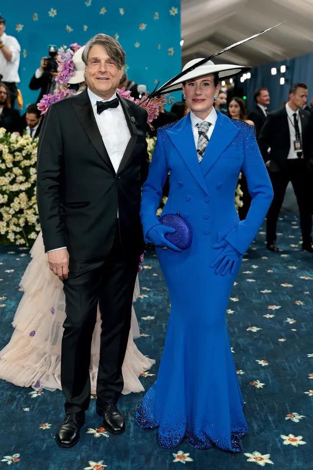 Las estrellas brillan en la alfombra azul de la Met Gala 2025