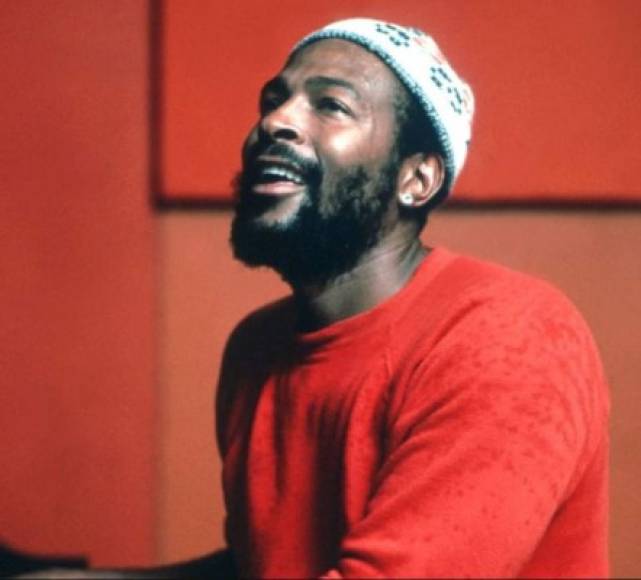 Marvin Gaye- 1 de abril de 1984. El cantante y autor fue asesinado por su propio padre, una fuerte discusión entre ambos se convirtió en tragedia mortal, cuando Marvin Gaye padre tomó una escopeta e hizo varios disparos al pecho de su hijo, que falleció poco después. <br/>Según testimonios policiales la discusión entre padre e hijo inició cuando estos hablaban sobre los detalles de la fiesta de cumpleaños de los 45 años del músico y cantante, que se iba a celebrar al día siguiente.