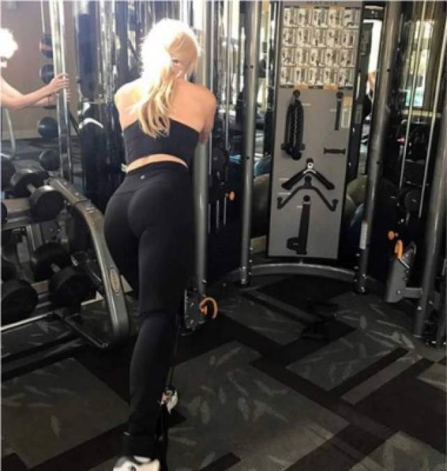 Paige Spiranac vuelve locos a sus seguidores con publicaciones de videos y fotos hot.