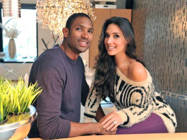 La dominicana Amelia Vega, quien fue Miss Universe 2003, y su esposo, el jugador de baloncesto, Al Horford, le dieron la bienvenida a su sexto hijo. La modelo dio a luz a una nena a quien nombraron Vail Horford.