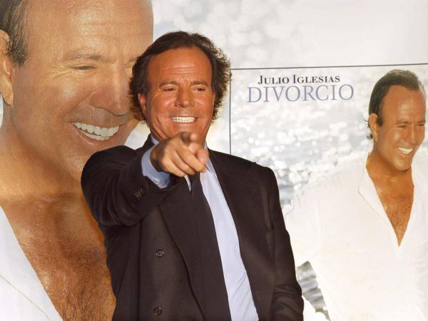 FOTO ARCHIVO. El cante español Julio Iglesias.. EFE/Ballesteros