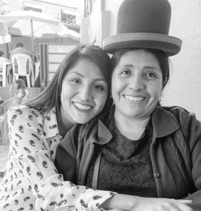 Evaliz Morales, la guapa y desconocida hija de Evo también huye a México