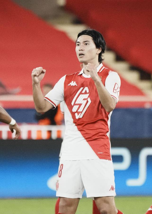 El japonés Takumi Minamino marcó un doblete y fue el MVP en la goleada del Monaco al Estrella Roja.