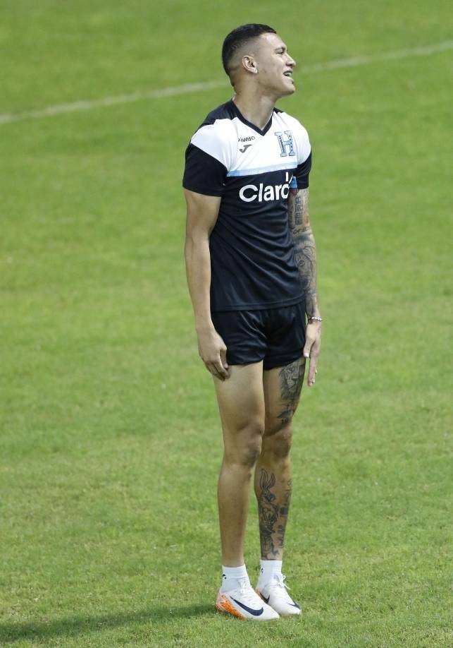 El mediocampista del Partizán de Belgrado podría ser la novedad de rueda en el partido para poblar el centro del campo.