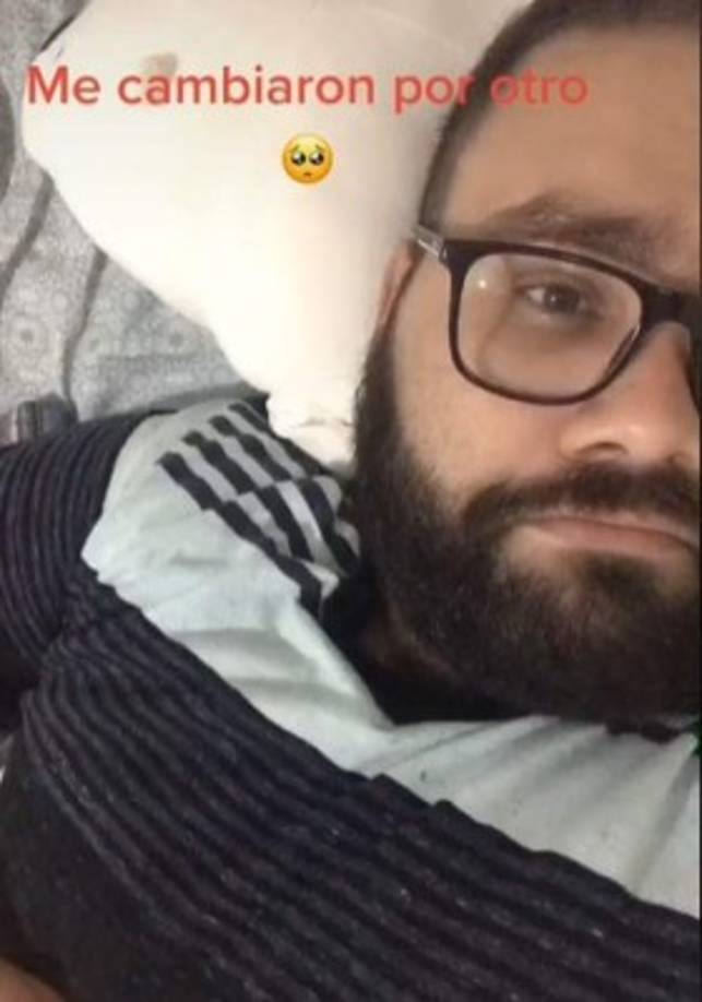 Según el relato de testigos, dos hombres en motocicletas montañesas le dispararon en varias ocasiones.