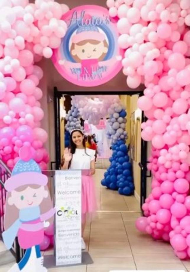 “Feliz de celebrarte tus 5 años en familia y con tus amiguitos. Te Amo Mucho mi princesa”. Compartió Adamari en sus redes.