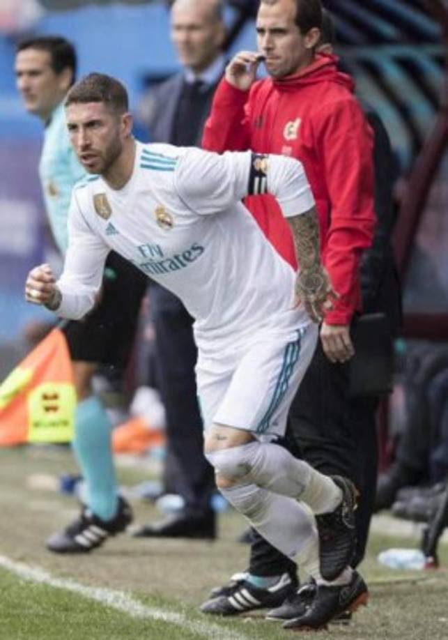 El propio Ramos se lo tomó con humor y, una vez terminado el partido, publicó en las redes sociales su visión de lo ocurrido: 'Típico apretón. Salir, entrar. Vuelta a la carga. Gol del equipo. Y vuelta a casa. ¡Seguimos!'.