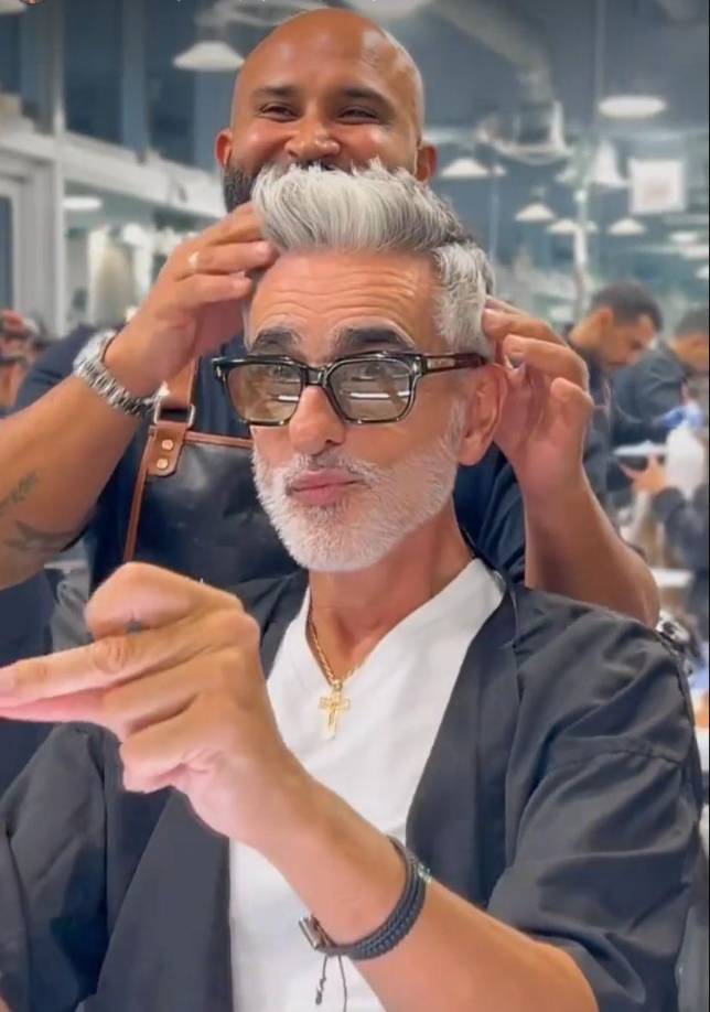 El médico que vio al protagonista de “Pedro El Escamoso” detalló que “su proceso de envejecimiento se aceleró muchísimo porque al perder el volumen facial, la estructura que le da cierto soporte a la cara no solo son los huesos y el músculo también es la grasa que está debajo de la piel, y al disminuir su volumen empieza también a ponerse muy flácida”.