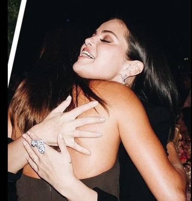 Selena Gómez y Hailey Bieber sorprenden con foto juntas