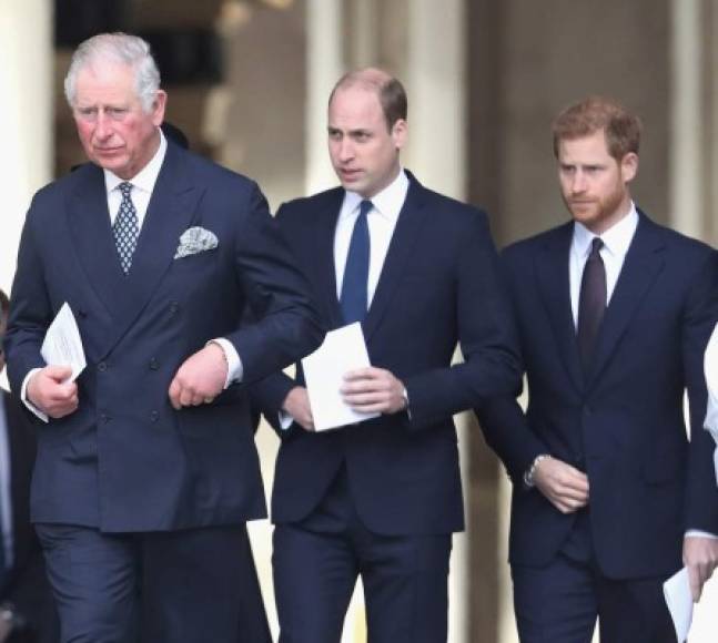 Las explosivas declaraciones del príncipe Harry contra su familia en nuevo documental