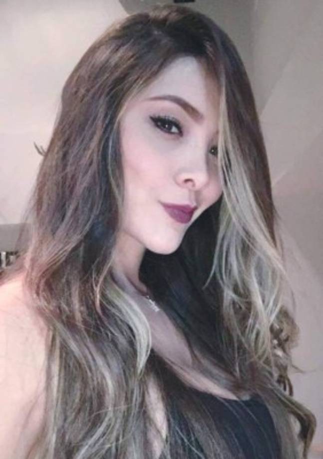 Johana García es la hermosa mujer del entrenador Leonel Álvarez.