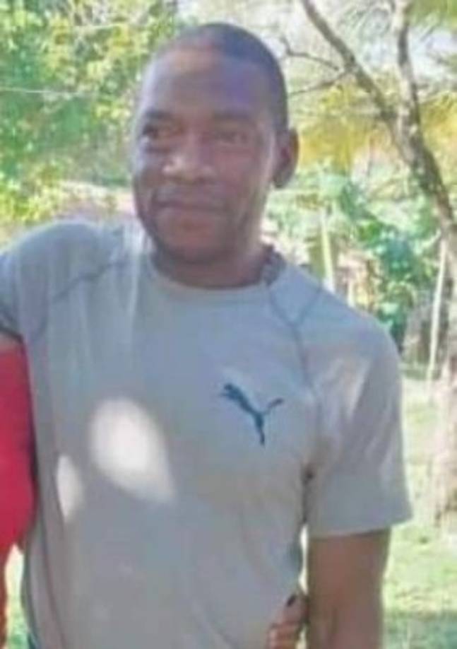 También viajaban Geraldo Álvarez C, José Marcelo Castro, Edson Castillo, Jose Ángel Suazo, Claudio Castro, Henrry Morales, Leónidas Martínez, Lander Núñez, así como Víctor M Castillo. <br/>