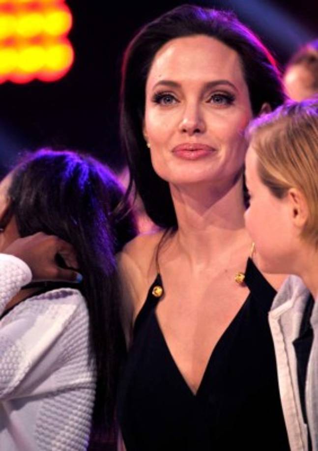 La estrella aún sigue posee esos labios sensuales.