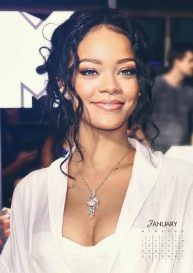 75 millones obtuvo la cantante Rihanna que se encuentra en el puesto número 13 de la fastuosa lista.