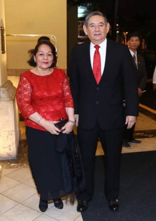 Yolanda y Mario Hung.