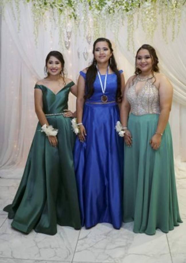 Ruth Leiva, Karen Carballo y Merary Madrid.