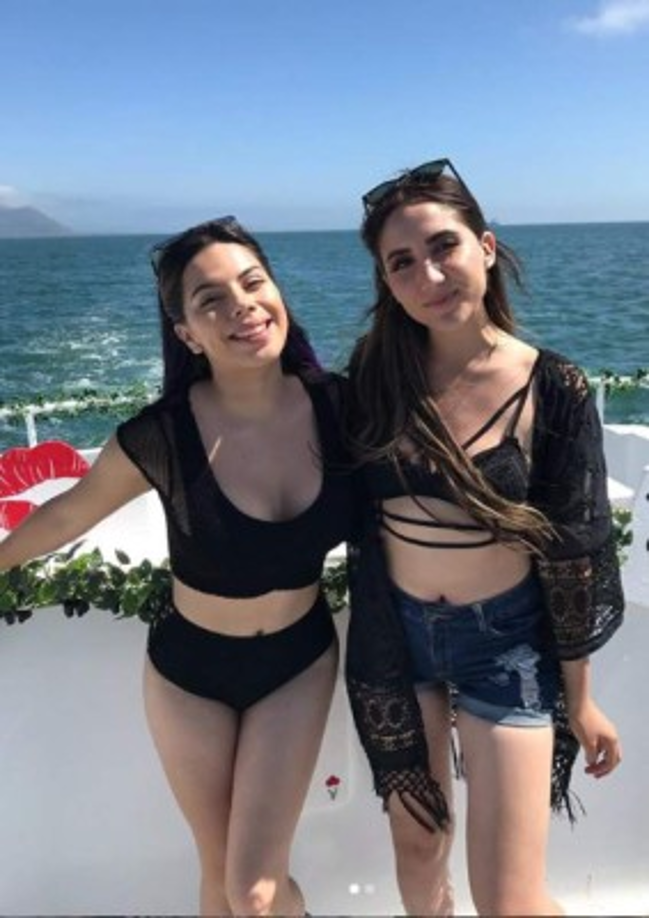 Esta es la foto de la foto de Lizbeth luciendo su espectacular figura.