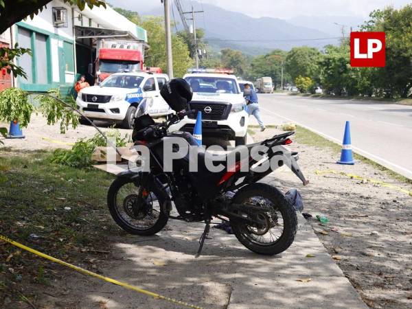 Las autoridades policiales acordonaron la escena.
