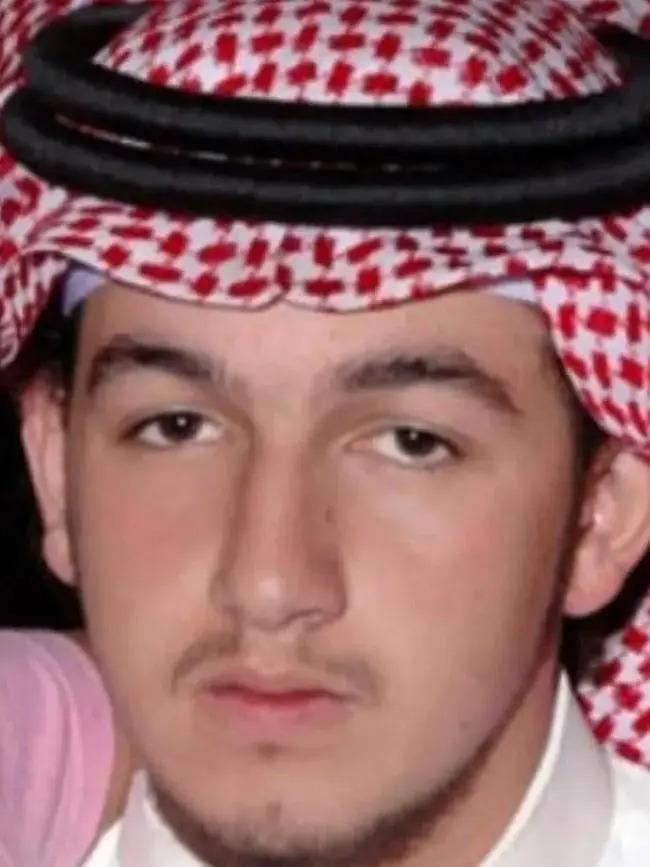¿Quién era el ‘príncipe durmiente’, el joven saudí que murió tras 20 años en coma?