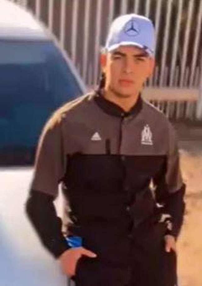 El hechor, supuestamente, fue tiroteado cuando horas más tarde estaba comprando drogas.