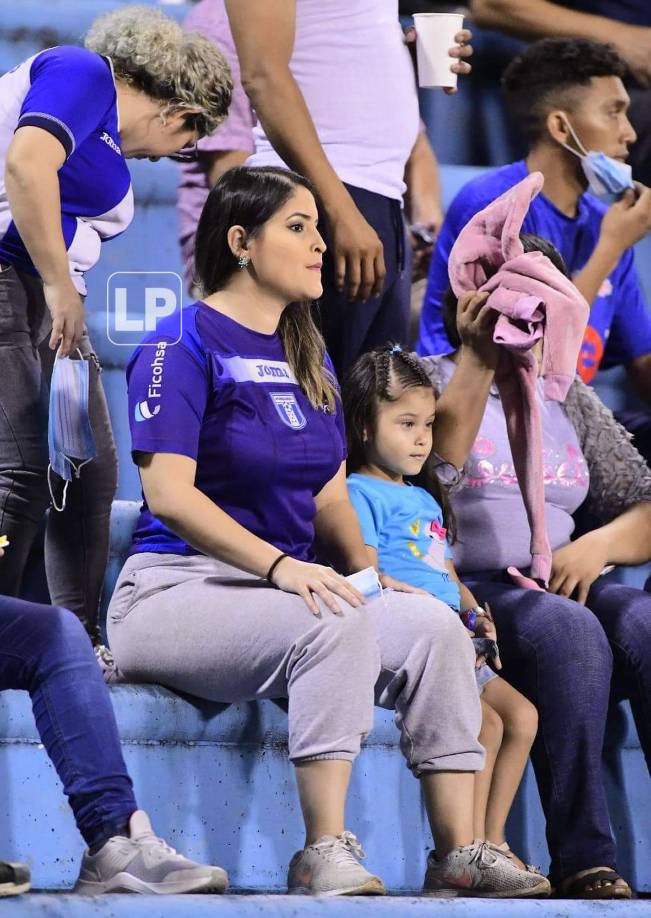 Esta linda chica hondureña fue captada por el lente de Grupo OPSA.