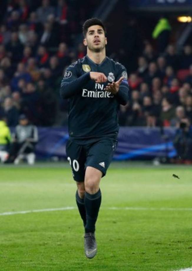 Marco Asensio celebró su gol con estos gestos que nadie sabe para quien iban o que significaban. Foto RealMadrid.com