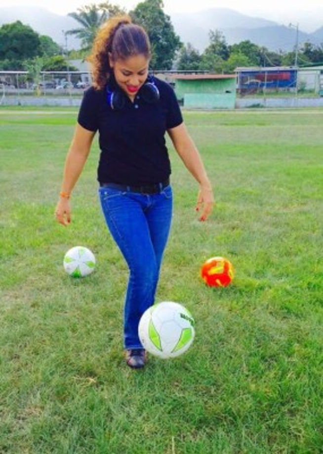 La bella chica de 28 años de edad asegura que admira a Mauro Reyes como uno de los estrategas nacionales.